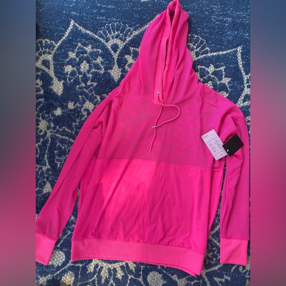 Soho Sport- Hot Pink Mesh Long Sleeve Pullover Hoodie- Large - Picture 1 of 3